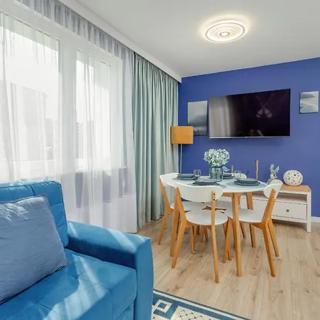 아파트 Blue Lagoon Near The With 2 Bedrooms In By Renters *
